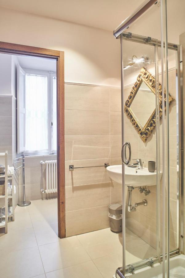 Palazzo Del Magnifico B&B Siena Bagian luar foto